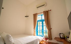 Vida Loca Sunset Beach Resort